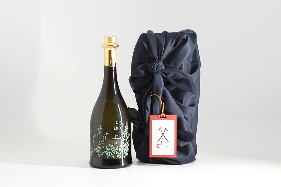 【父の日】ふろしき 路上有花 黒牡丹(ろじょうはなあり くろぼたん) 720ml 純米大吟醸